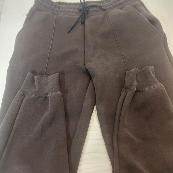 Nike Set - Picture 4 of 5